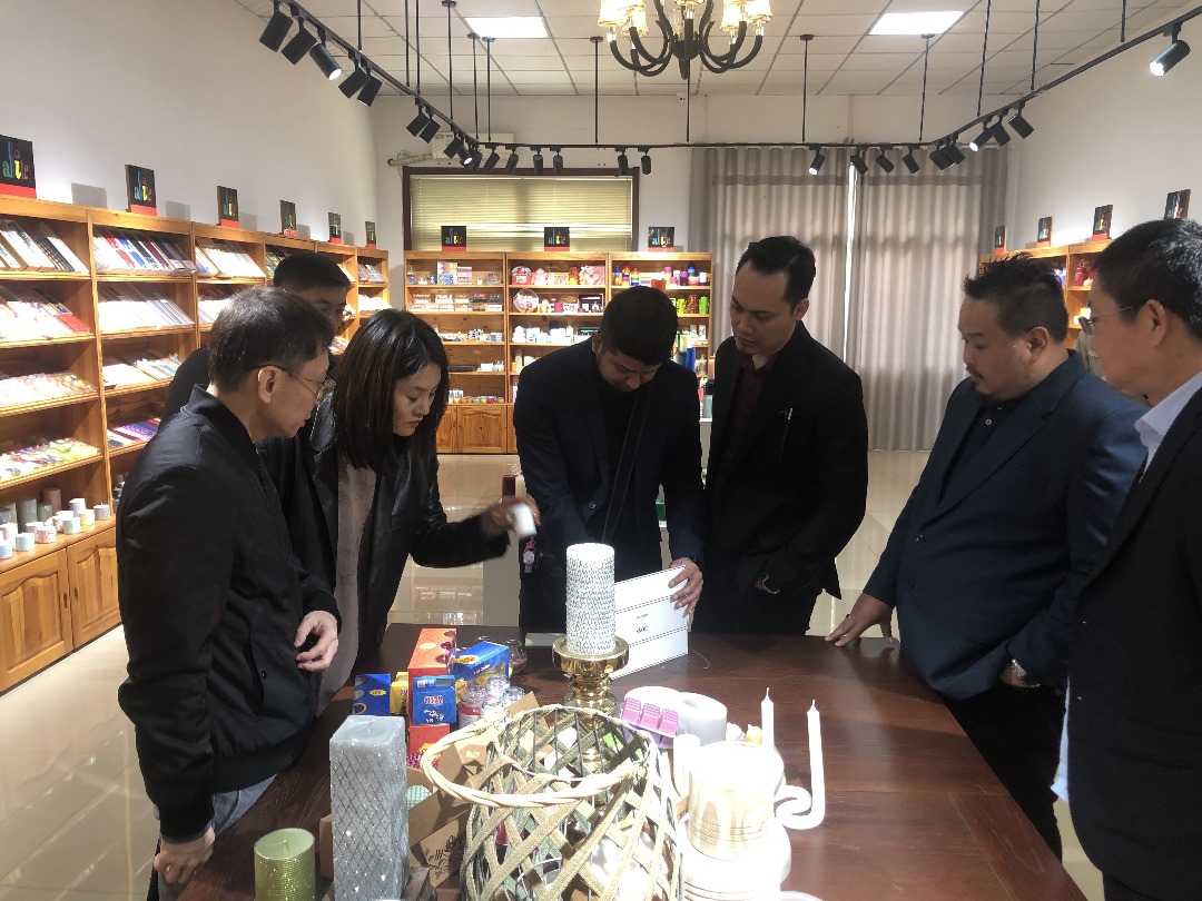 0f6d6633-96dd-4c33-a640-4bab956ac6d3